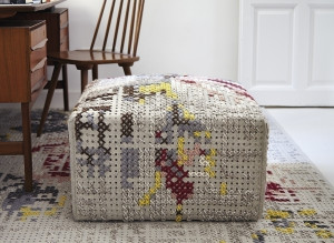 006589 Пуф Flowers. Natural GAN Canevas