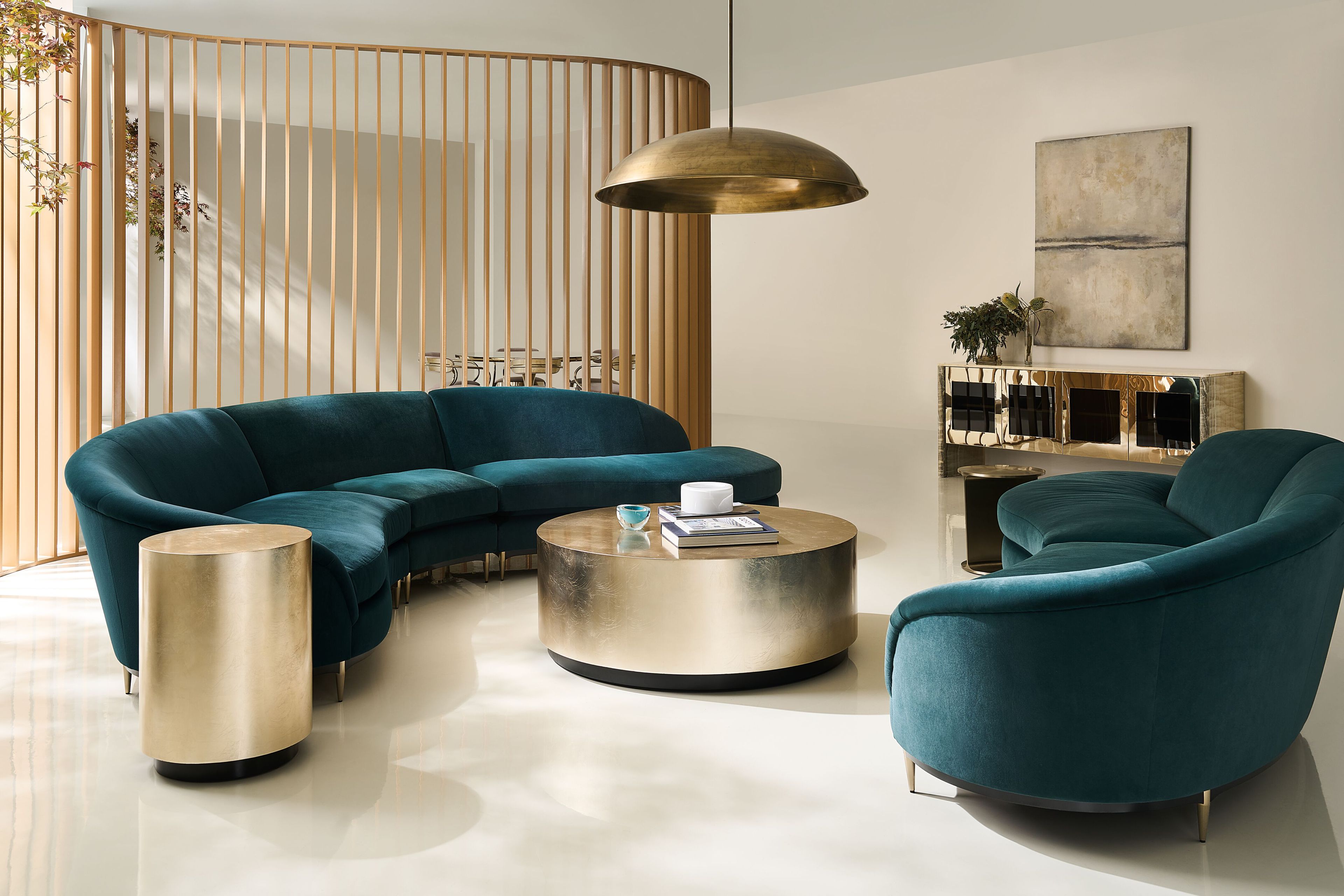 2-местный бархатный изогнутый диван Caracole Three'S Company Laf ARCH-00096575 - Вид №1