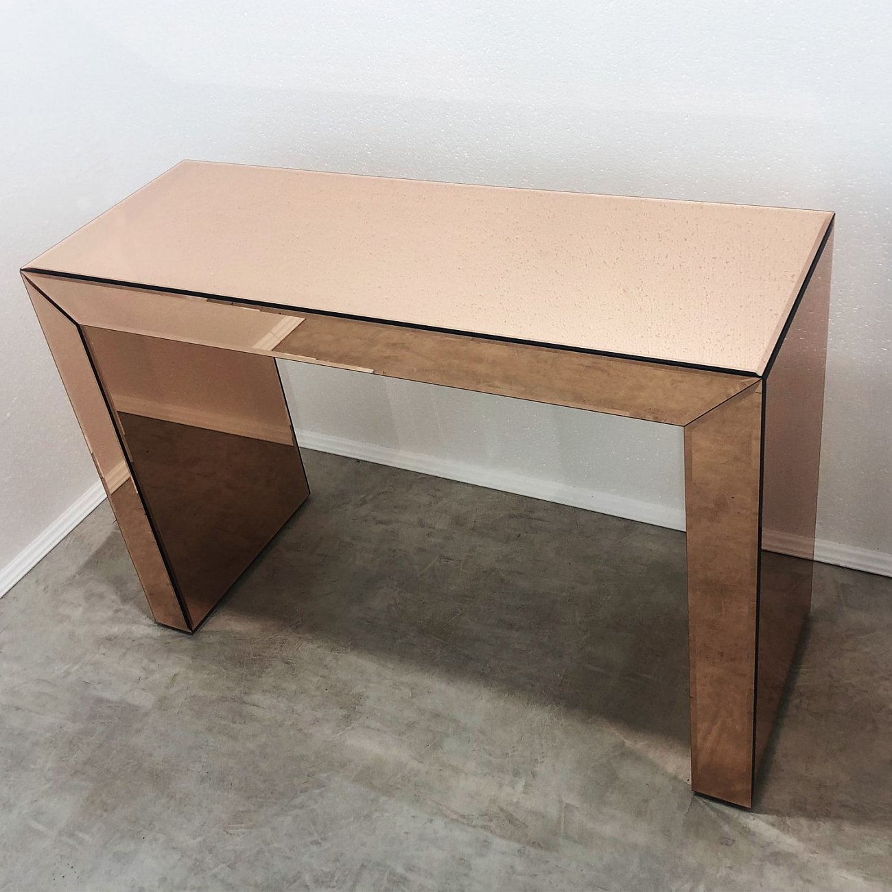 Консоль зеркальная розовая прямоугольная "Дарлинг" GRAUM ДАРЛИНГ 304031 Зеркальный;розовый  - Вид №3