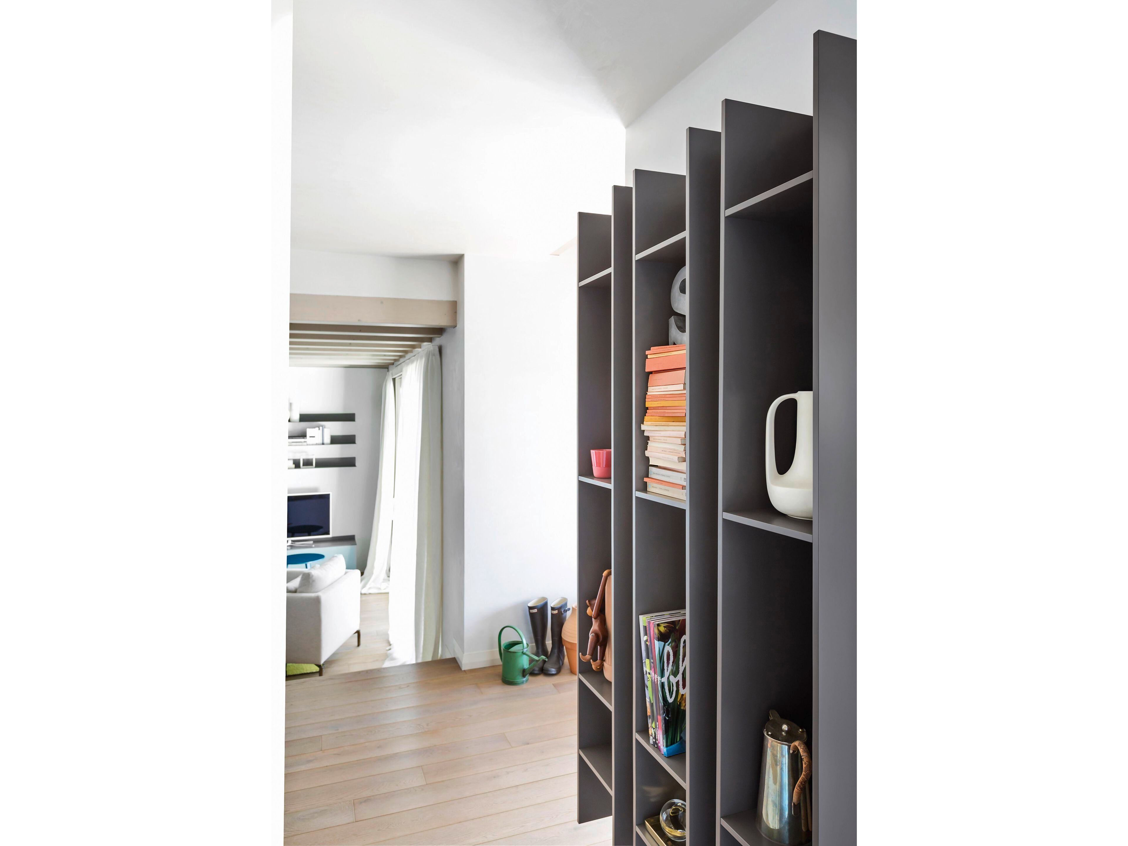 Вертикальный навесной шкаф Novamobili BUTTERFLY ARCH-00035206 - Вид №1