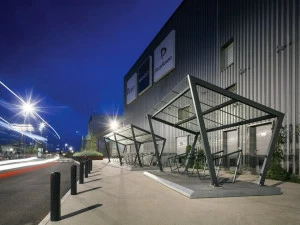 mmcité1 Укрытие из стали и стекла для велосипедов Edge