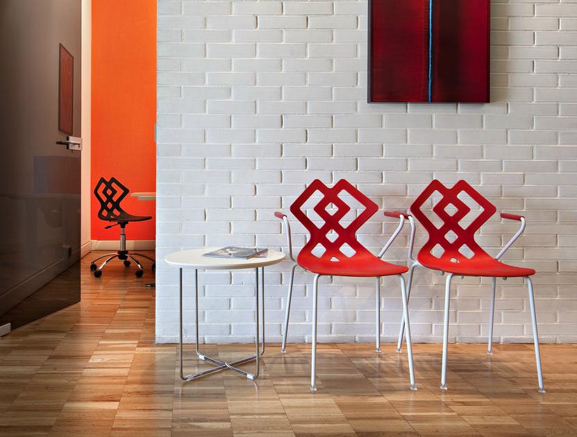 ALMA DESIGN Стул из полипропилена штабелируемый с подлокотниками Zahira sun-id-1396335 - Вид №1