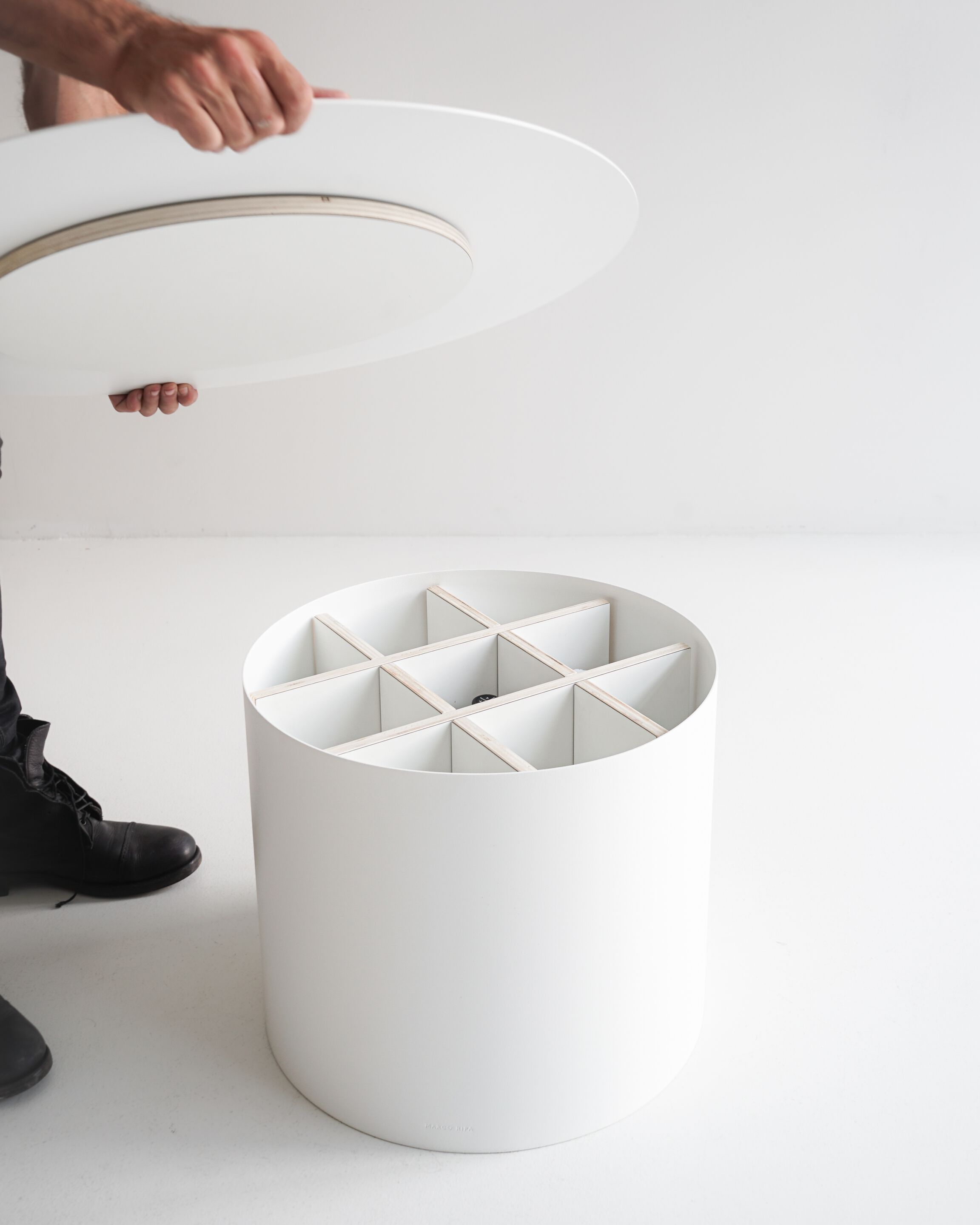 Круглый железный журнальный столик Ripa гвоздь ARCH-00043661 - Вид №2