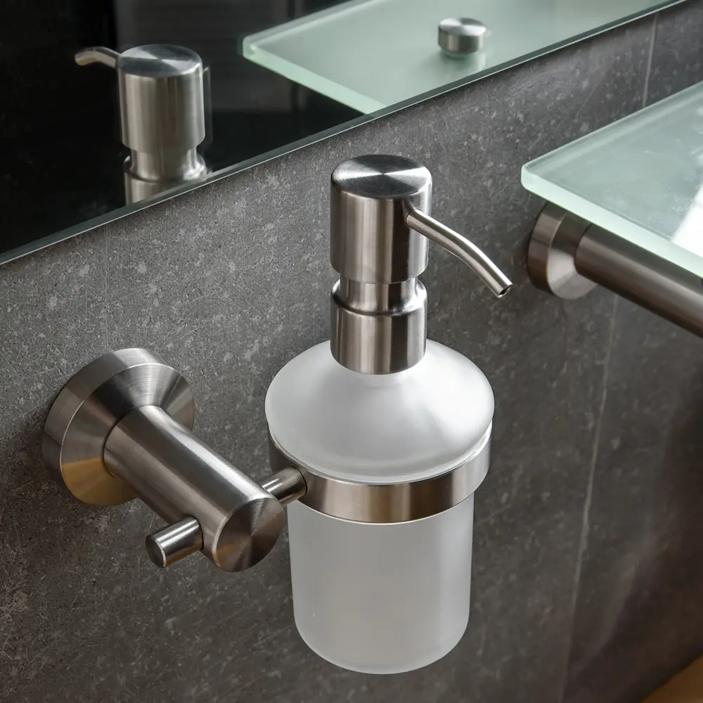 Дозатор подвесной для жидкого мыла Force цвет хром WESS STLM-2160843 - Вид №1