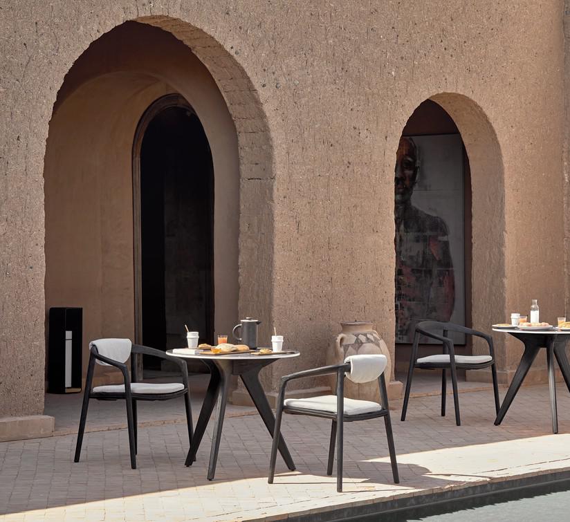 MNST967 Обеденный стол teak nero 264см x 118см Manutti Torsa - Вид №23