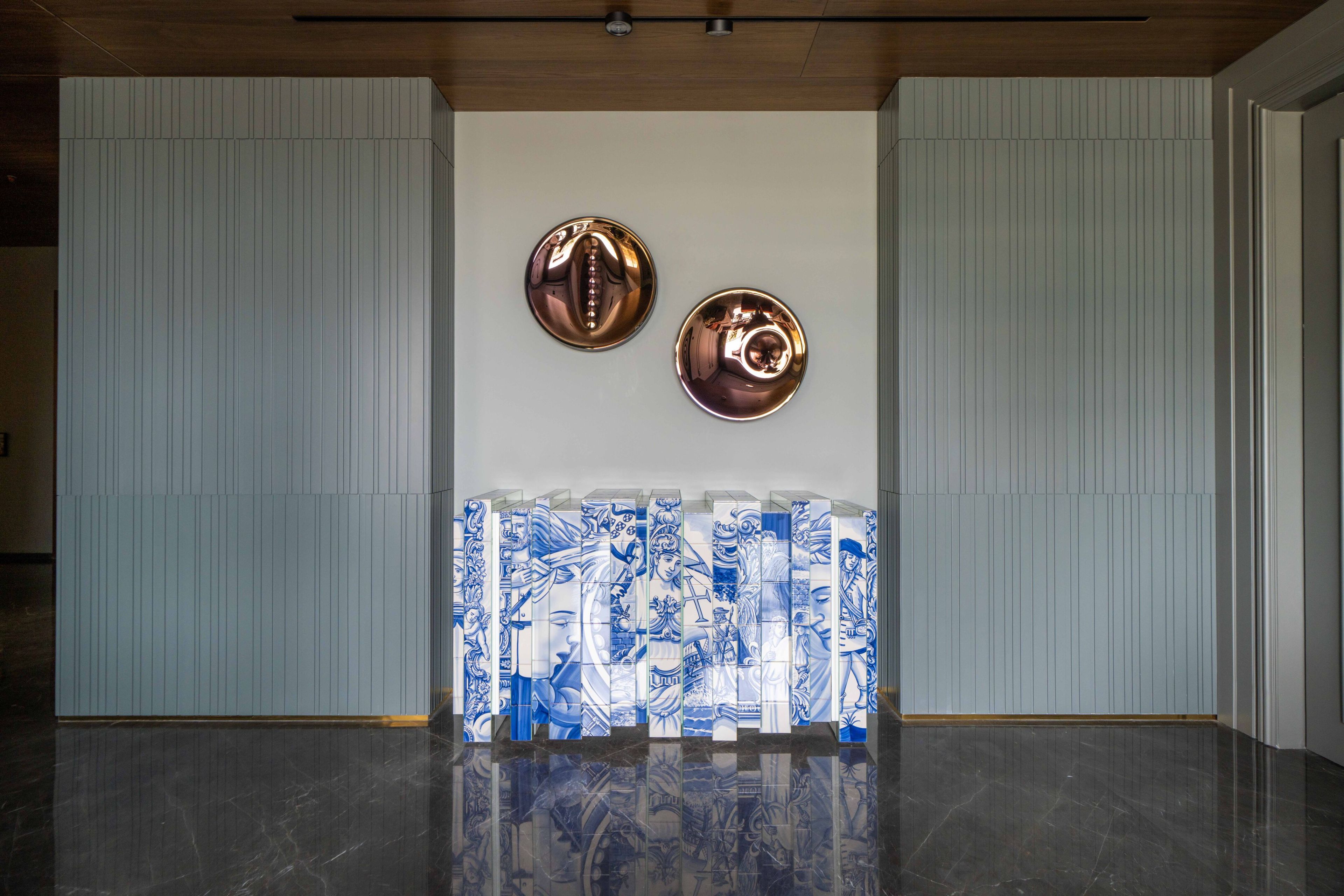 Декоративная стеклянная пластина с титановым покрытием an&angel Sun &amp ARCH-00112943 - Вид №1