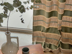 Льняная и вискозная полосатая ткань