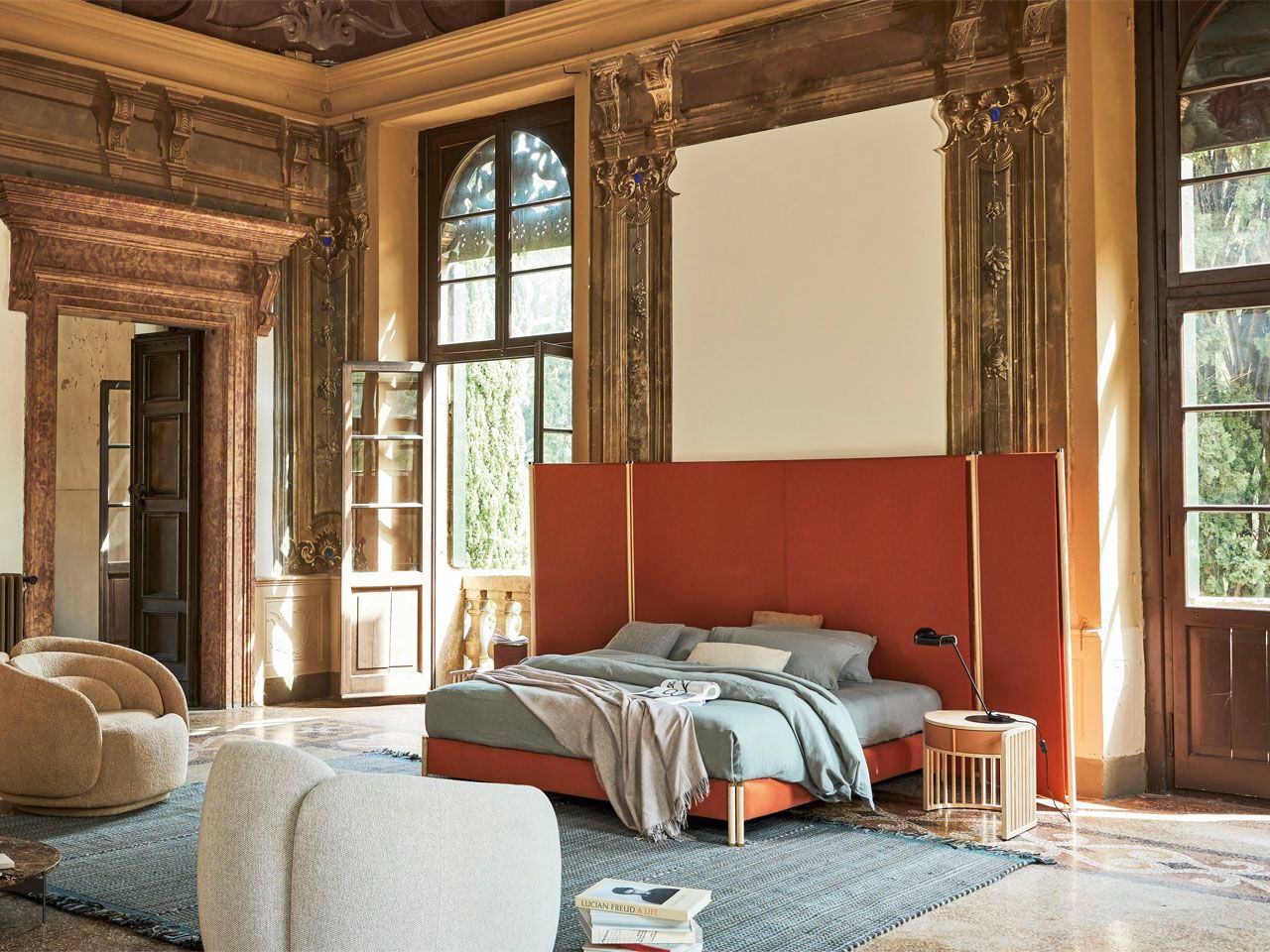 Двуспальная кровать из ткани с высоким изголовьем Pianca BRICOLA ARCH-00092065 - Вид №2