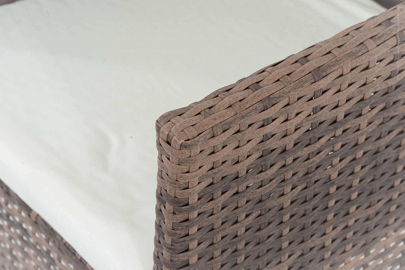 Обеденная группа на 4 персоны коричневая из искусственного ротанга VINOTTI  00-3885130 Коричневый  - Вид №8