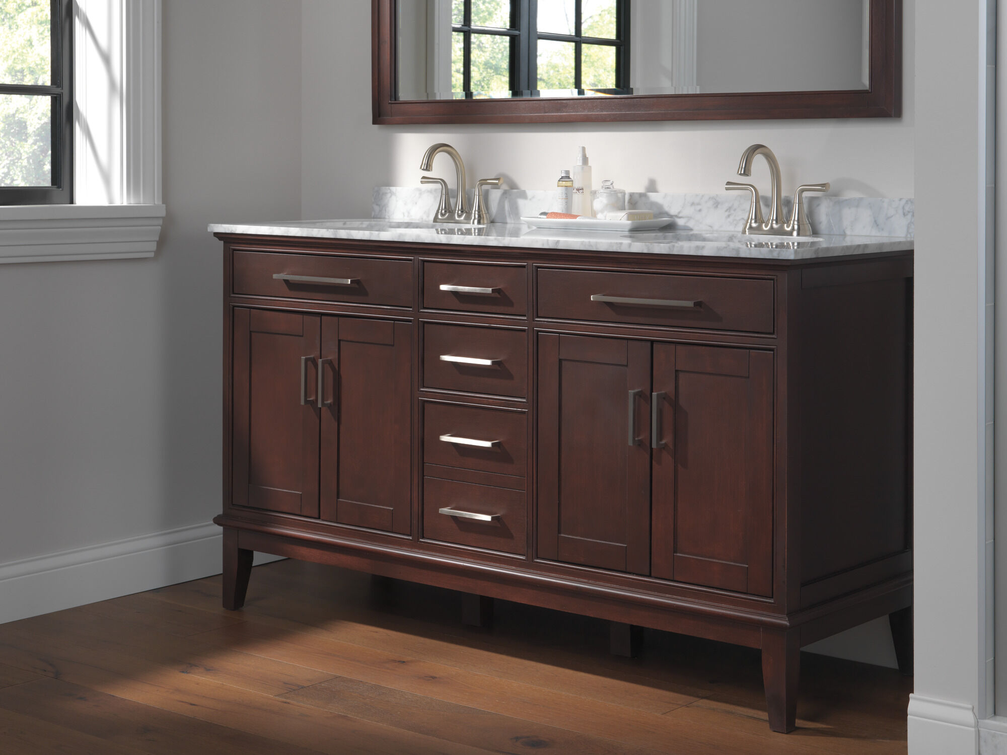 2533LF-SSMPU Смеситель для ванной комнаты с двумя ручками Delta Faucet Kayra Нержавеющая сталь - Вид №1