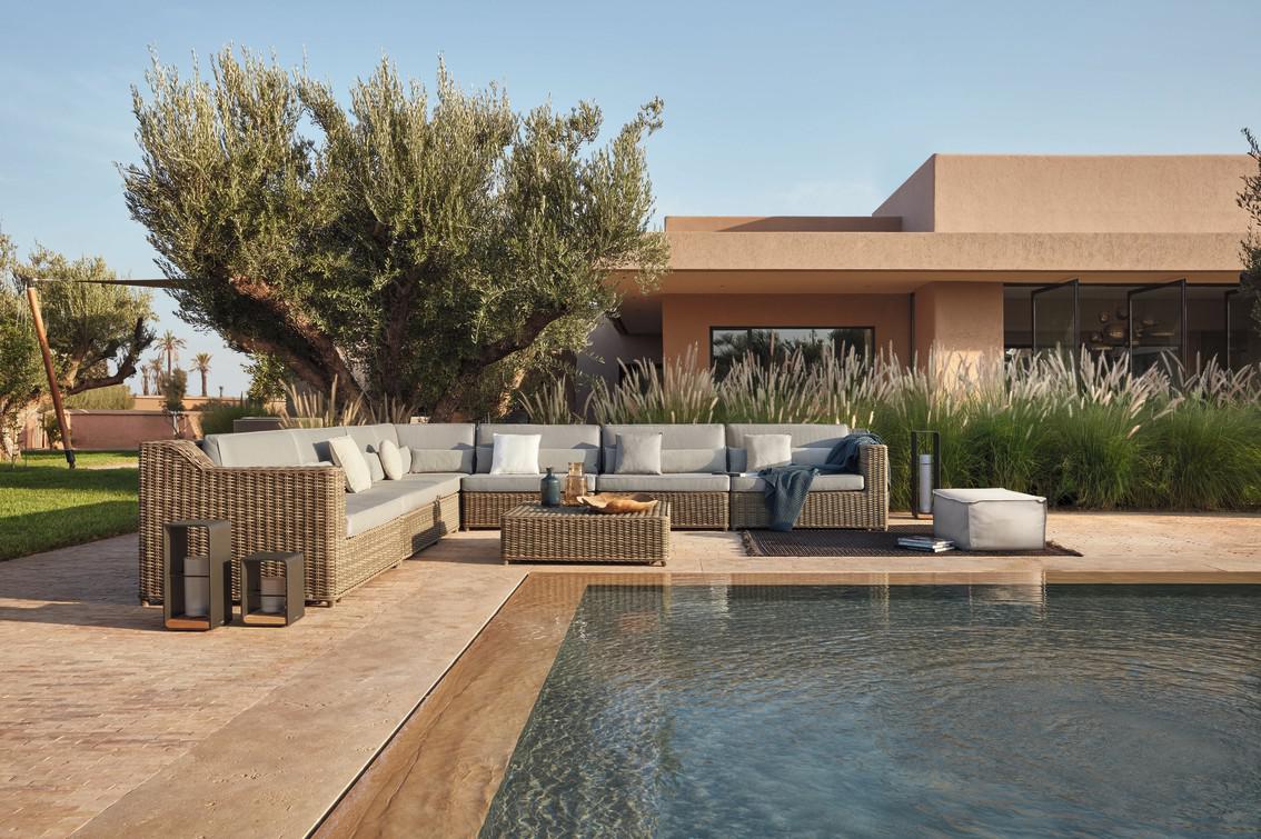 MNST449 Приставные столики старый серый 8мм 101см x 96см Manutti San Diego - Вид №2