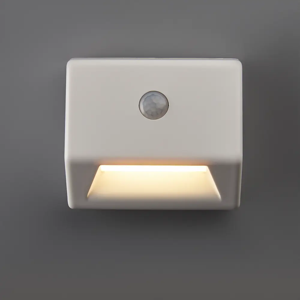 Светильник светодиодный Ledvance Nightlux Stair с датчиком света и движения, на батарейках, цвет белый 82282400 STLM-2005072  - Вид №2