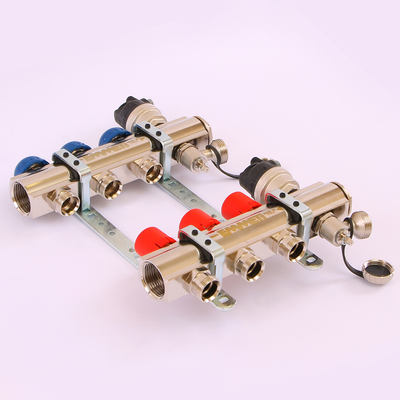 Коллекторная группа TOPWAY с регулировочными и термостатическими вентилями с метрической резьбой EMMETI 1"xM24x19 3 выхода 01298682