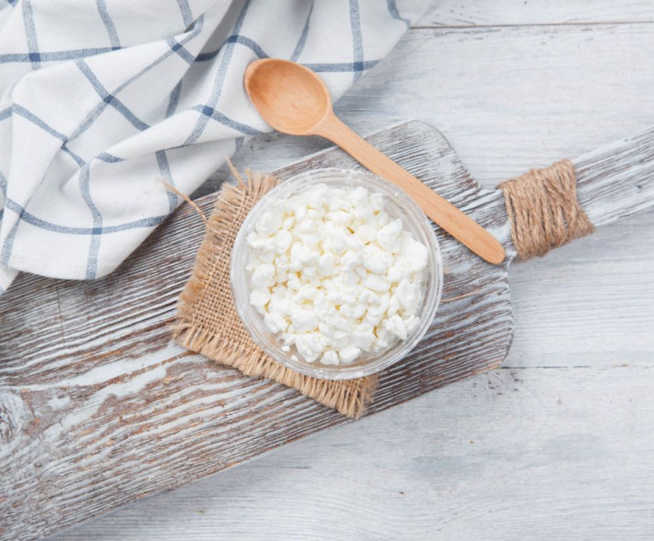 2875 Творог 5% зерненый Вкусляндия 