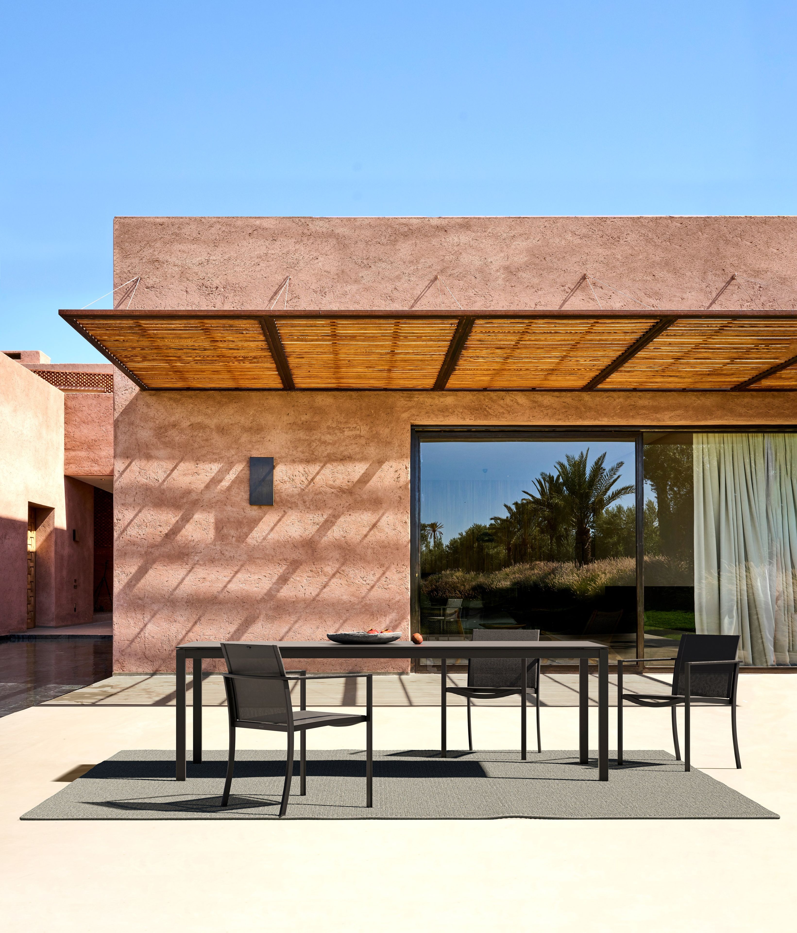 Садовый стул Batyline® с подлокотниками Royal Botania O-Zon ARCH-00062608 - Вид №1