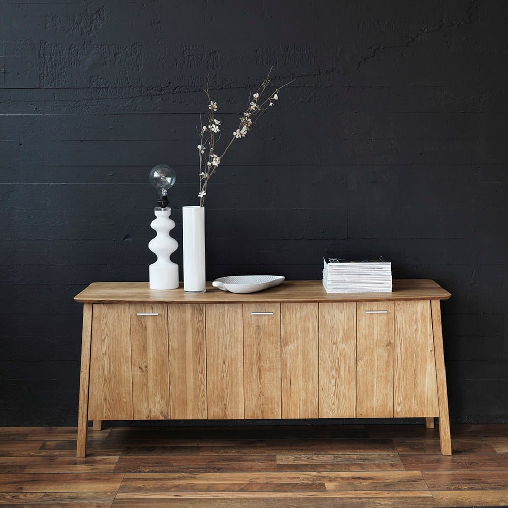 Шкаф из белого промасленного дуба с распашными дверями Hans K Верона ARCH-00072627 - Вид №1