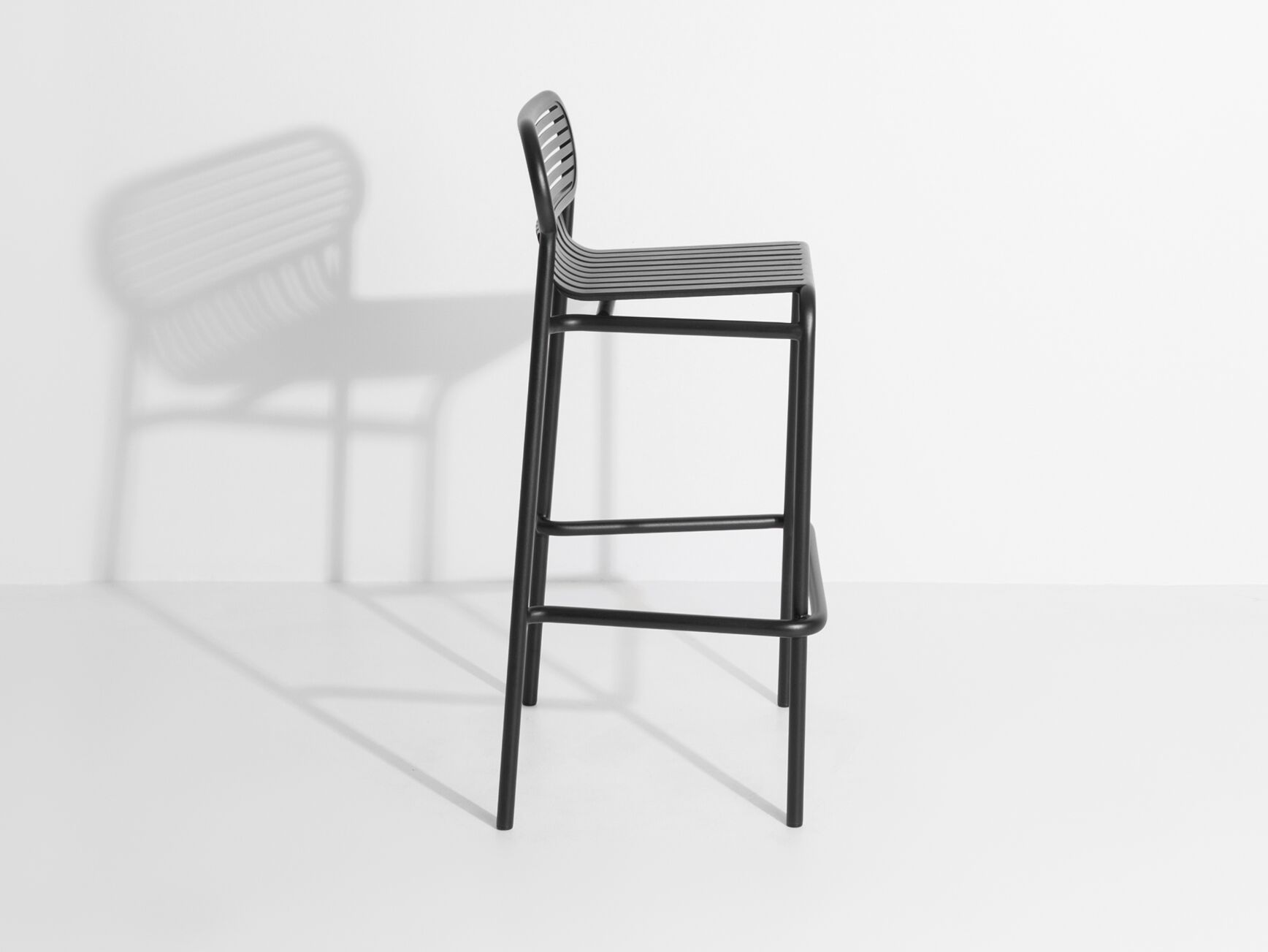 Алюминиевый высокий стул с порошковым покрытием с подставкой для ног Petite Friture WEEK-END ARCH-00135780 - Вид №4