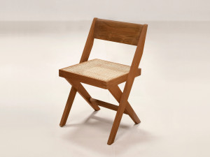 Стул из тикового дерева