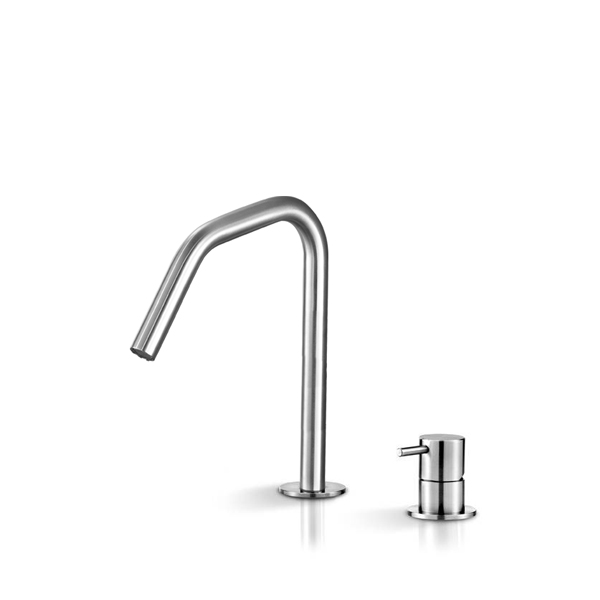 Смеситель на два отверстия для умывальника с изливом DEC101 linki 