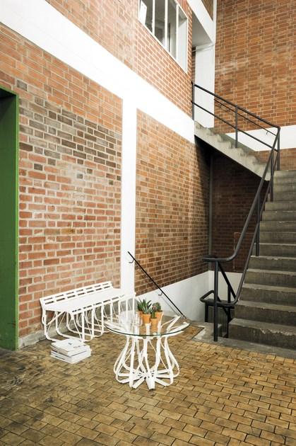 Schönbuch Скамья из крашеного металла со спинкой Upon Schonbuch sun-id-1462367 - Вид №4