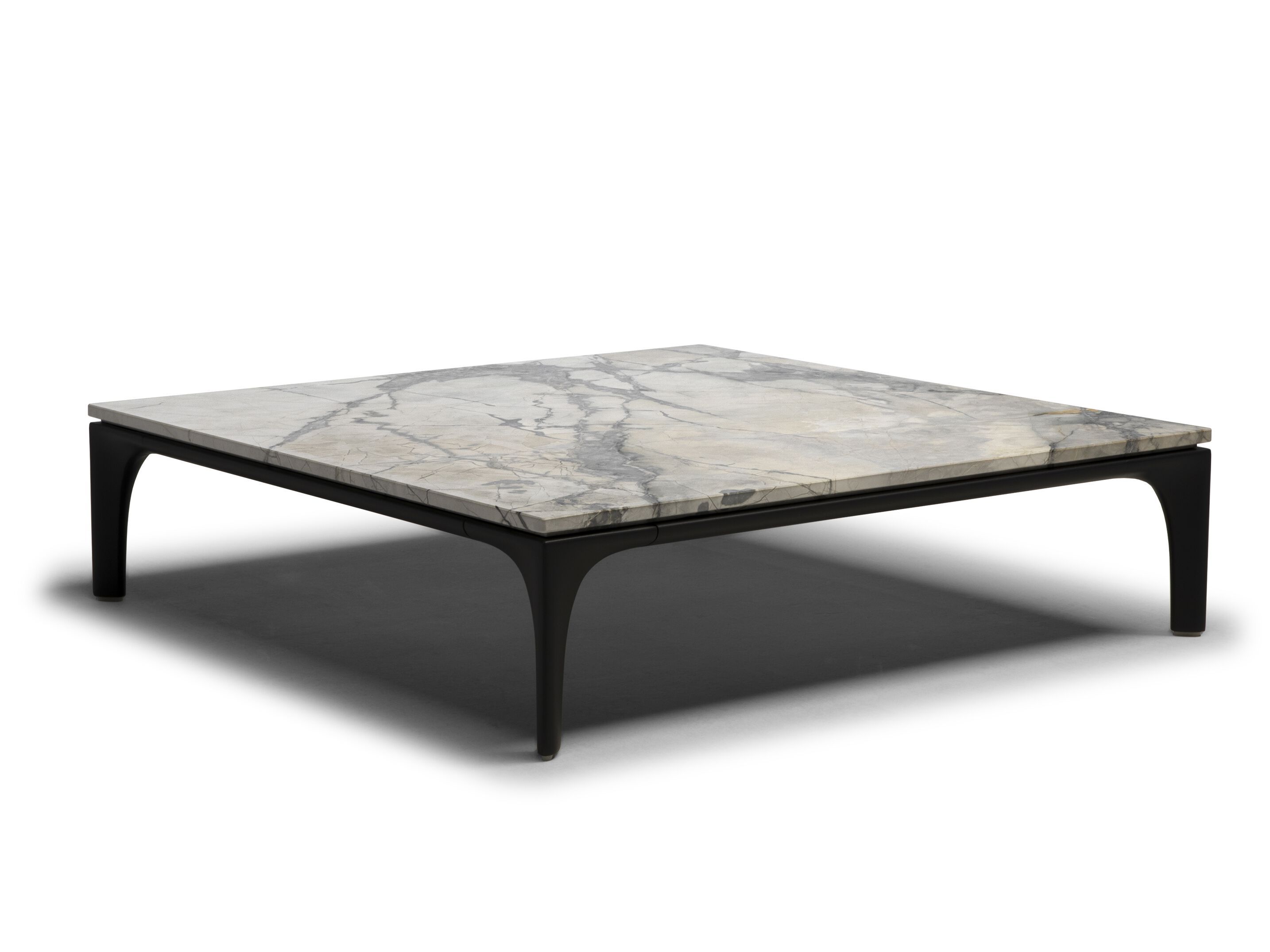 Низкий квадратный журнальный столик с мраморной столешницей Natuzzi Italia Skyline ARCH-00108302