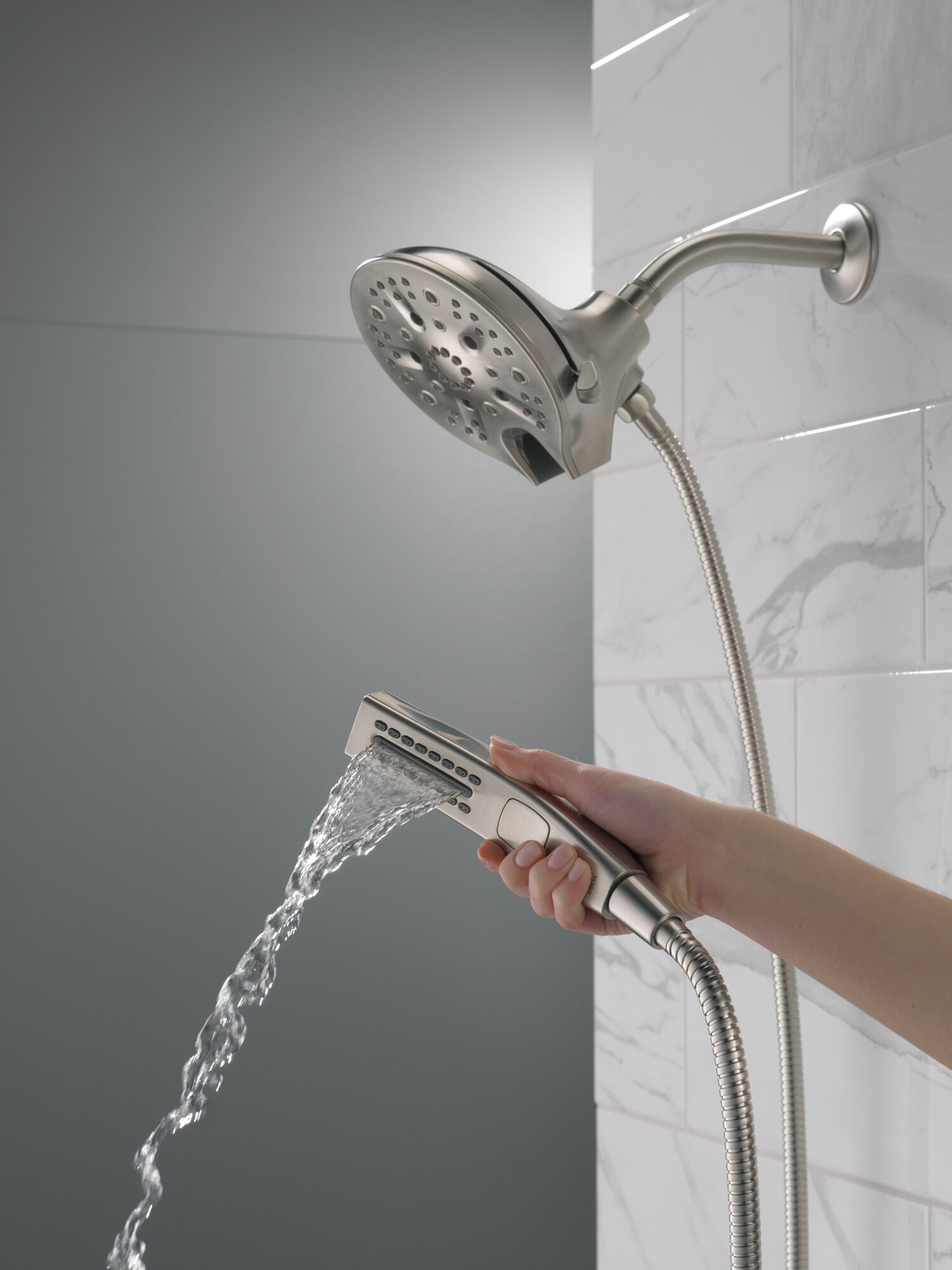 58620-SS25-PK In2ition® H2Okinetic® Душ два в одном с 5 настройками Delta Faucet Universal Showering Нержавеющая сталь  - Вид №9