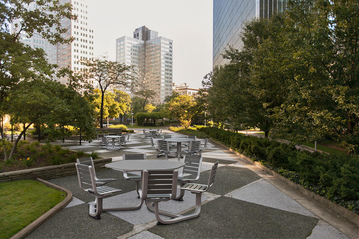 FSRT159 Ансамбль касательного стола  Forms-surfaces  - Вид №6