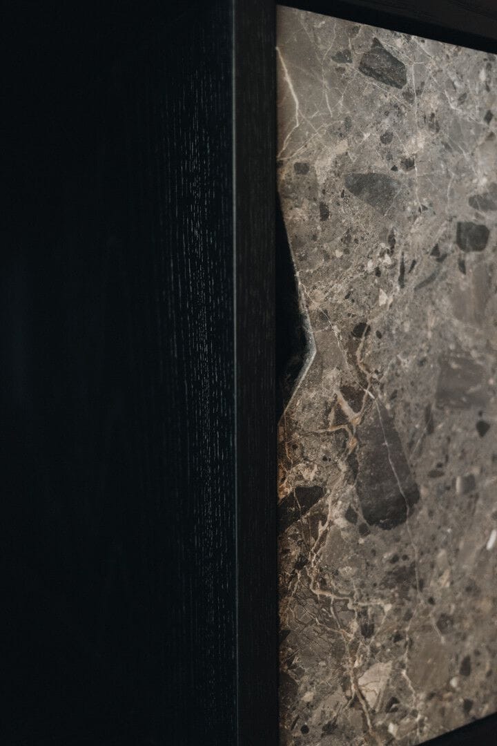 Мебель из дерева и мрамора с распашными дверями Maami Home Rich ARCH-00140117 - Вид №1