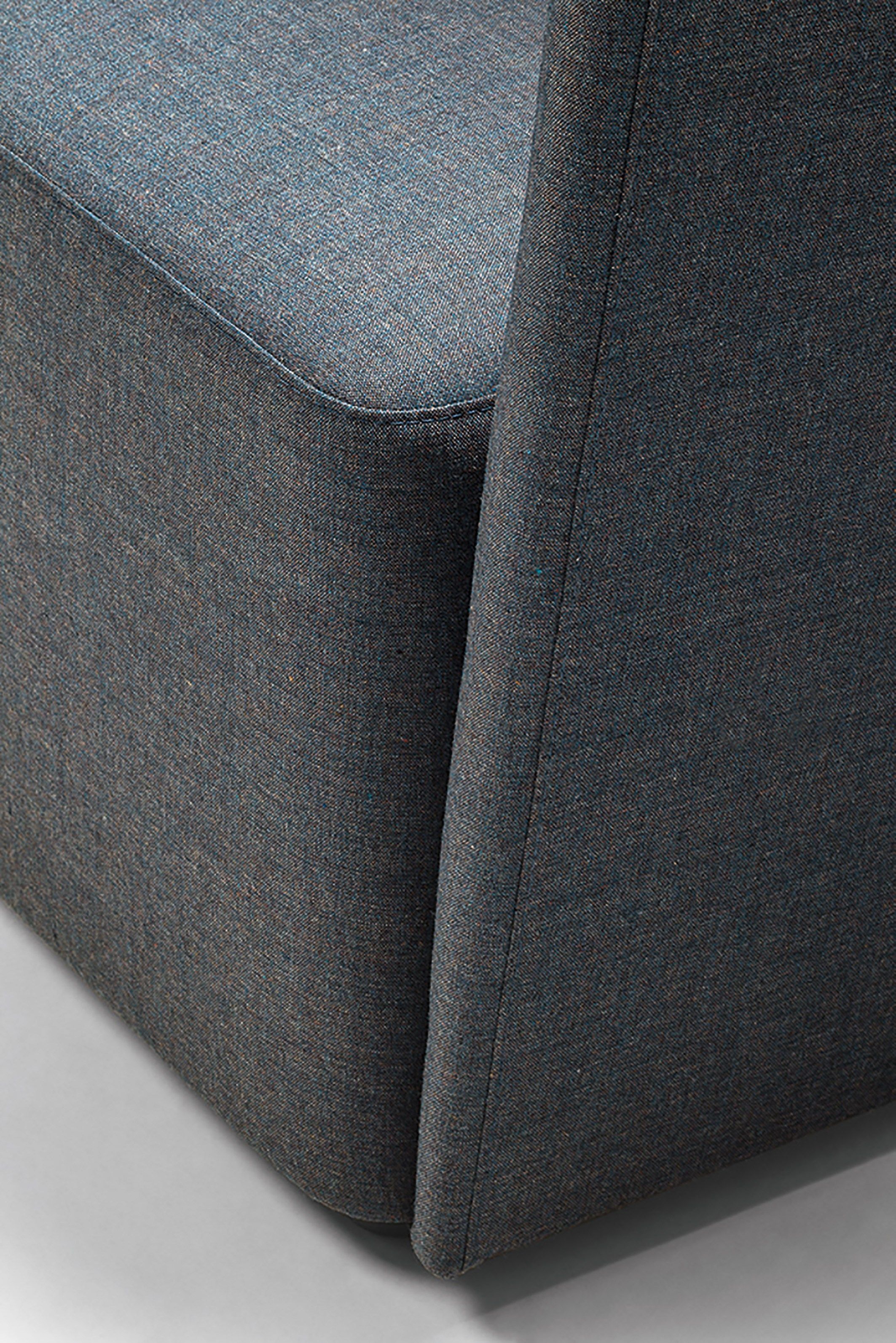 Контрактный диван с высокой спинкой La Cividina велюр ARCH-00126718 - Вид №1