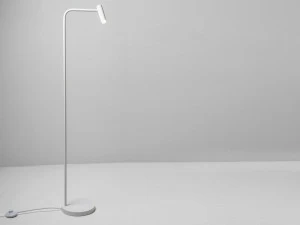 Astro Lighting Регулируемый светодиодный торшер из алюминия Enna