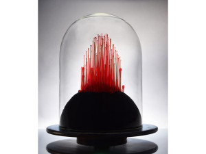 Стеклянная скульптура