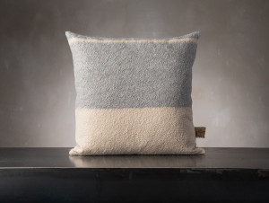 Квадратная подушка из хлопка