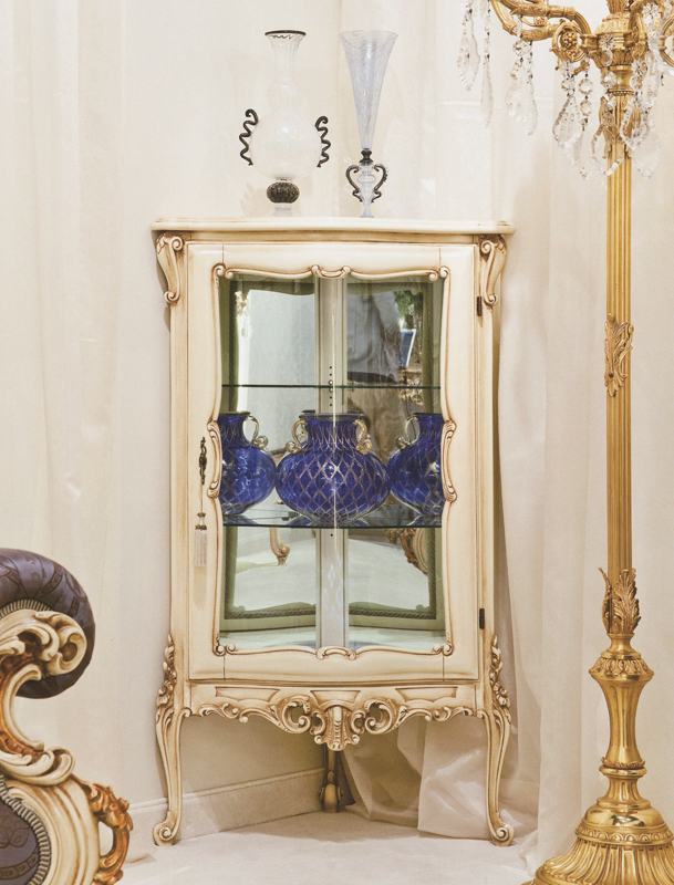 Витрина 118/A FRATELLI RADICE 60101010005 + 60101012005 