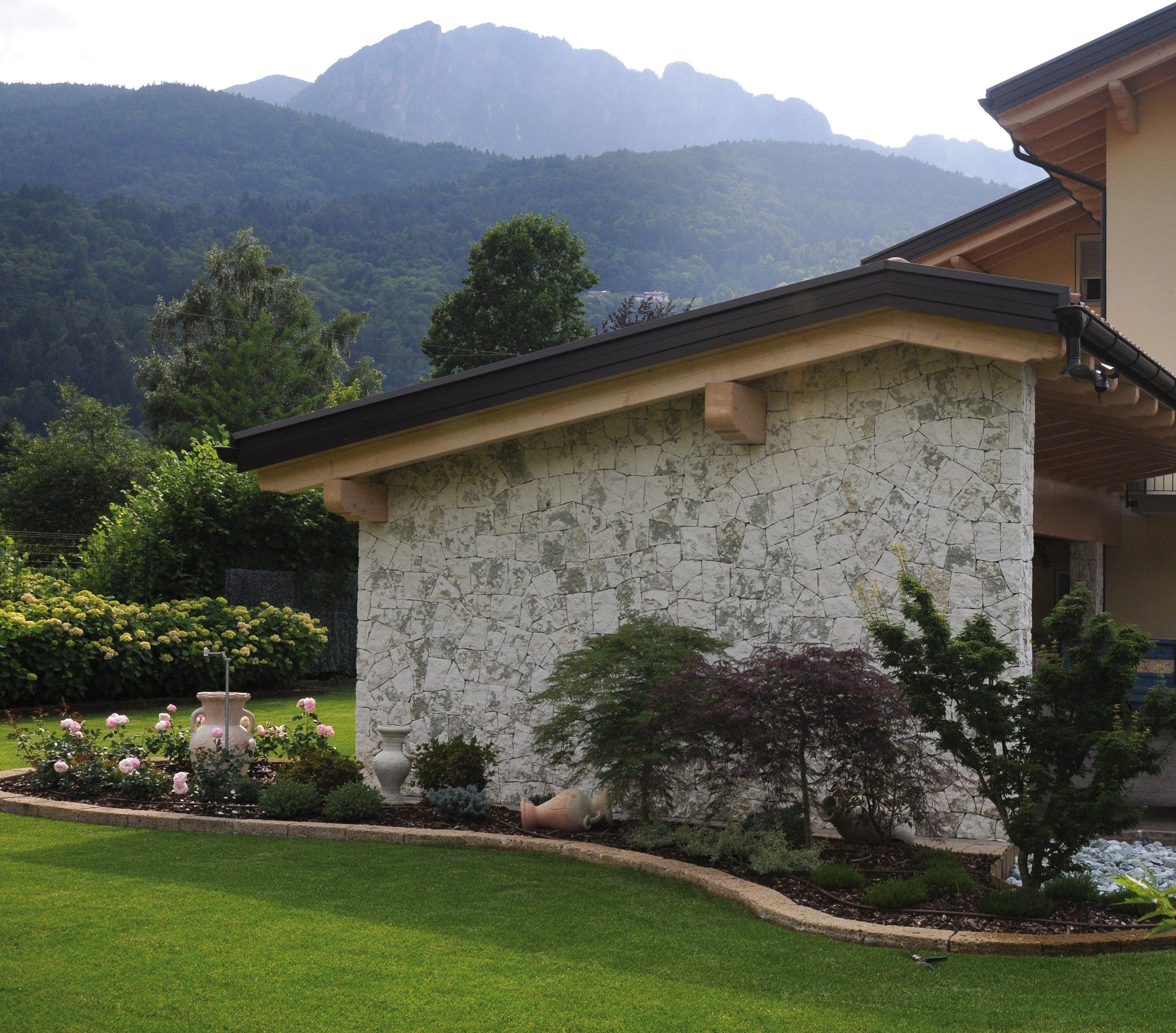 Натуральный каменный элемент для фасада B&B Rivestimenti Naturali камень ARCH-00142490 - Вид №16