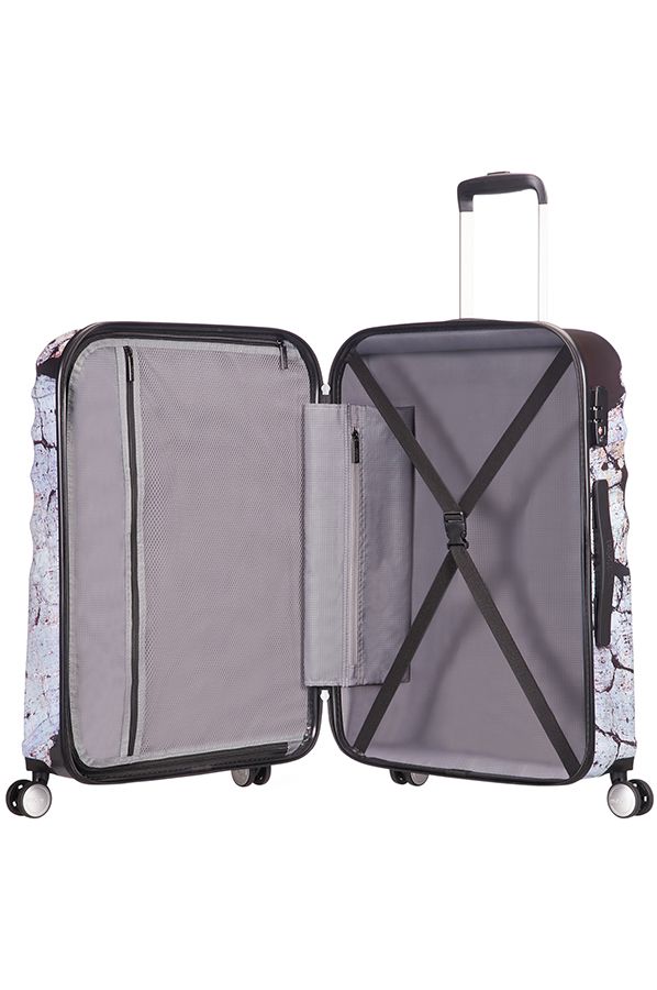 31C-08008 Чемодан 31C*008 Spinner 77/28 American Tourister Wavebreaker Marvel Close-up  - Вид №1