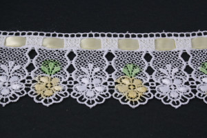 3130 Гипюр 65 мм белый/желтый Gamma