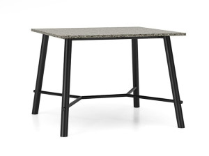 Квадратный стол с столешницей в RFS