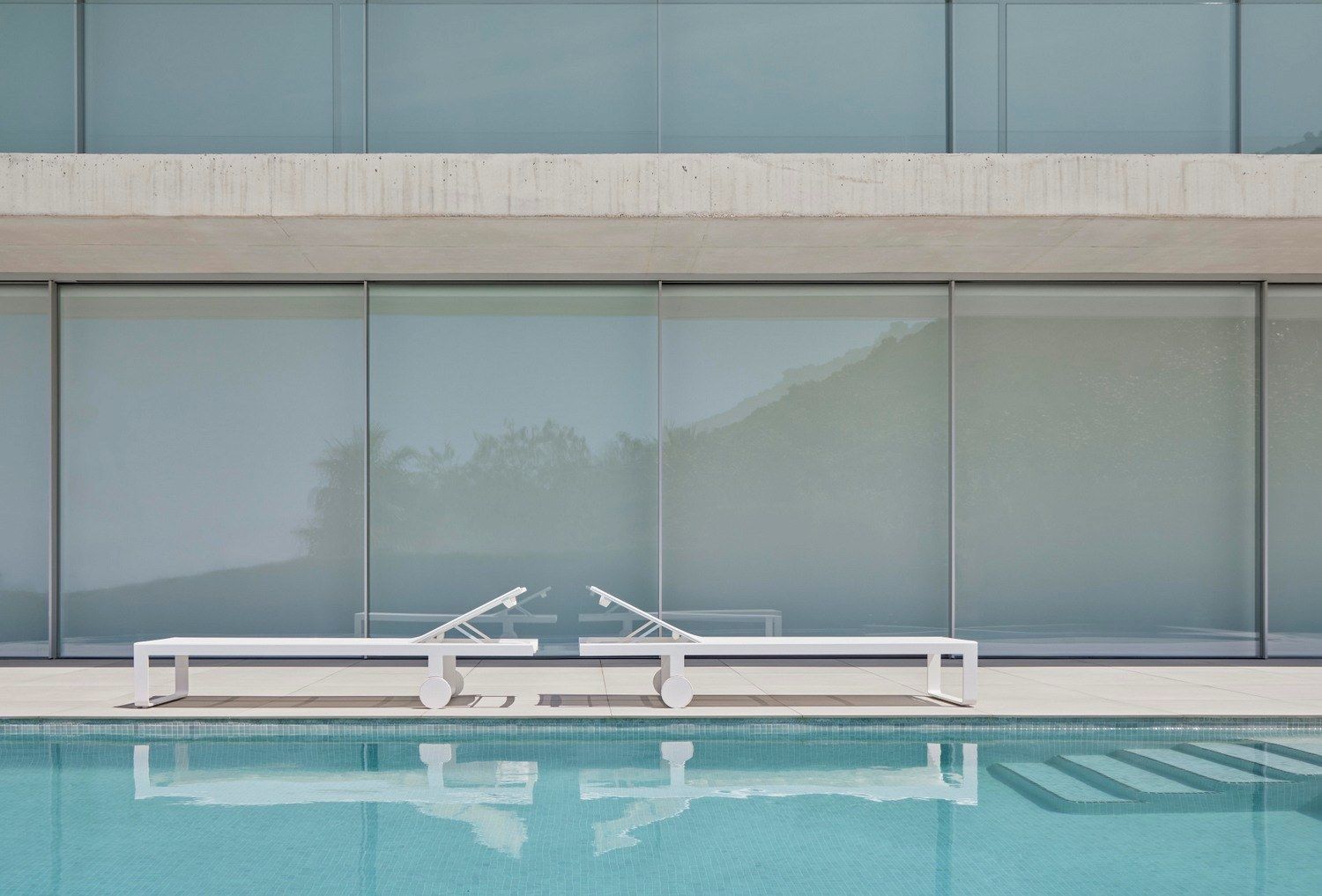 Шезлонг с откидной спинкой Batyline® с колесами GANDIABLASCO Плоский текстиль ARCH-00103526 - Вид №5