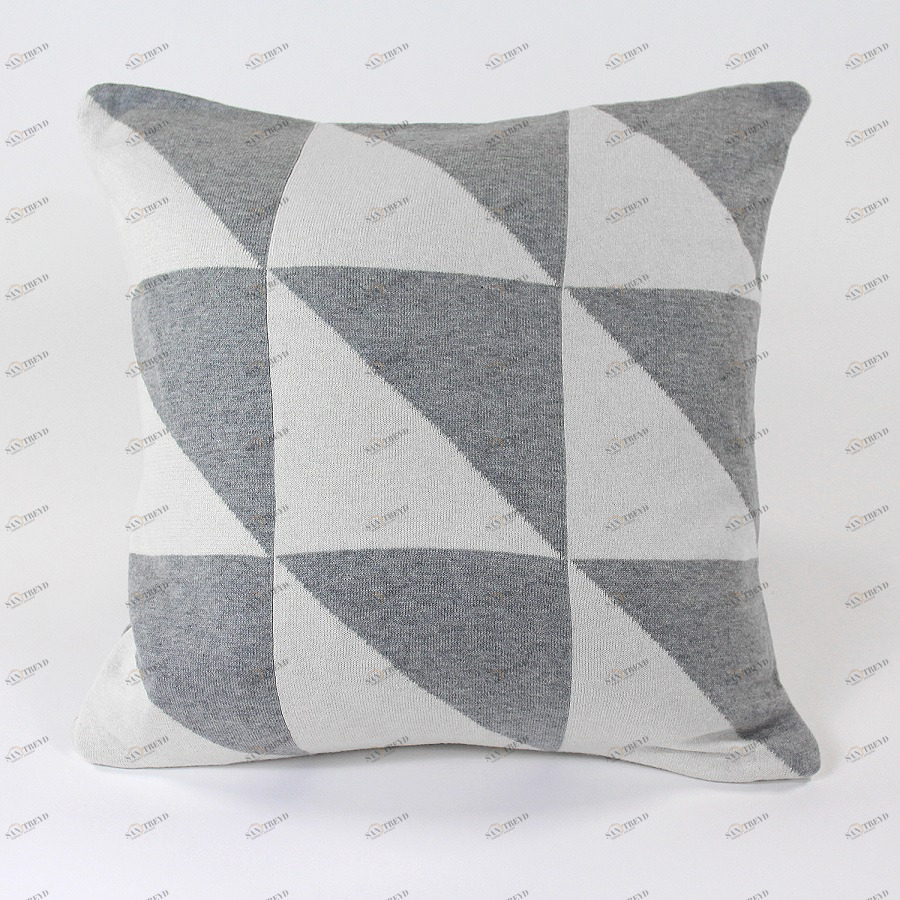 Подушка с орнаментом geometry, 45х45 см ENJOYME ОРНАМЕНТ 254891 Серый 