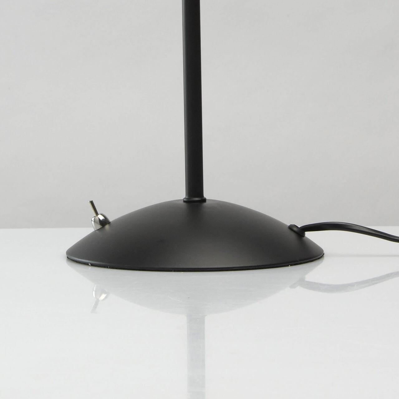 Настольная лампа De Markt Этингер 7 704030302 DE MARKT ИНТЕРЬЕРНЫЕ 194934 Черный  - Вид №2