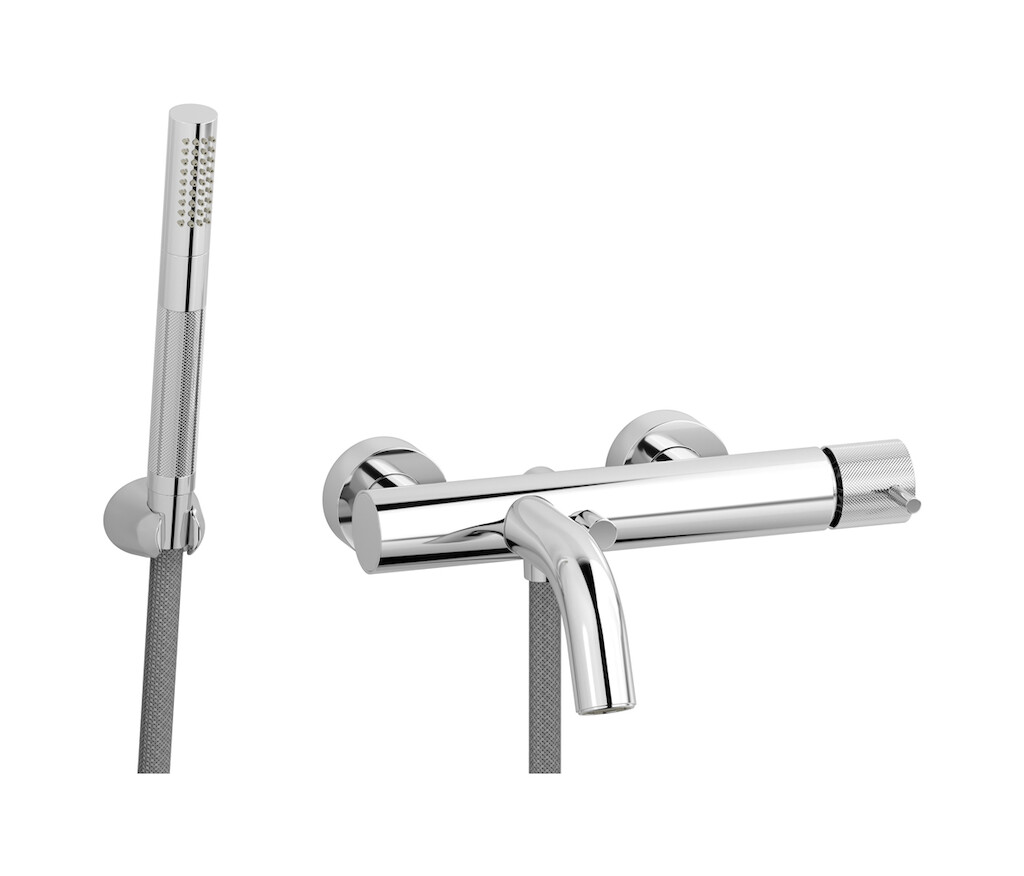 Настенный смеситель для ванной в комплекте с душевым гарнитуром. WE ARE IB id250cc Chrome Industria