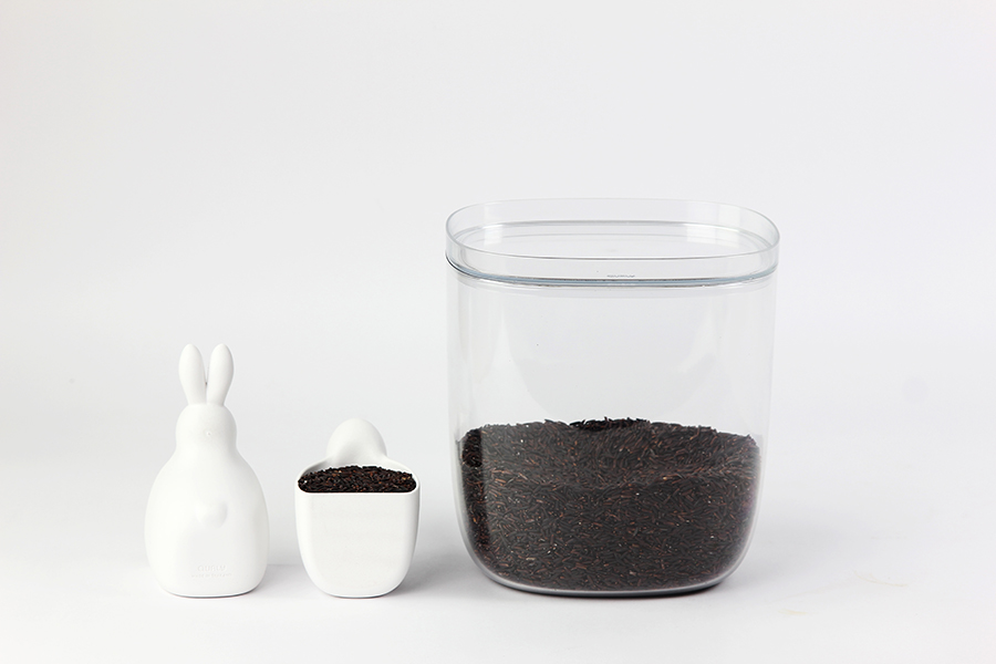 QL10324-CL-WH Контейнер с мерной ложкой bella bunny 3,5 л Qualy  - Вид №4