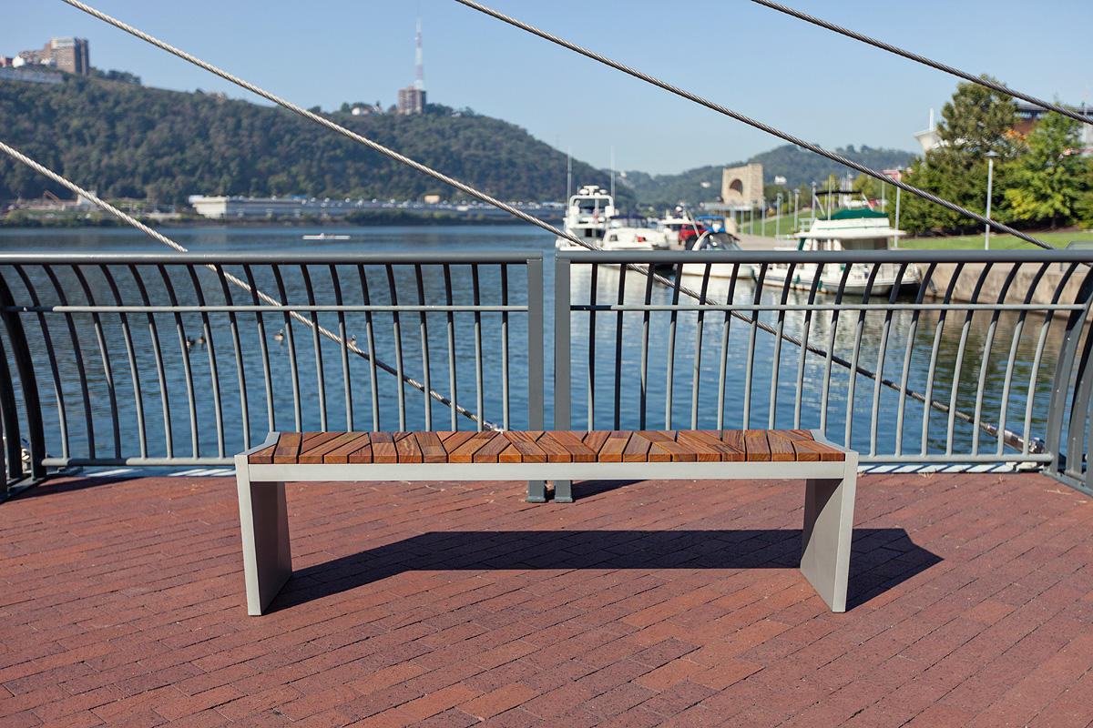 FSRT16 Скамья для тротуаров  Forms-surfaces  - Вид №4