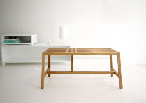 Дубовая скамья