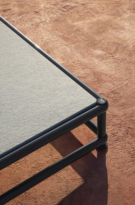 Алюминиевый садовый столик с каменным верхом B&B Italia Outdoor Nooch ARCH-00140701 - Вид №4