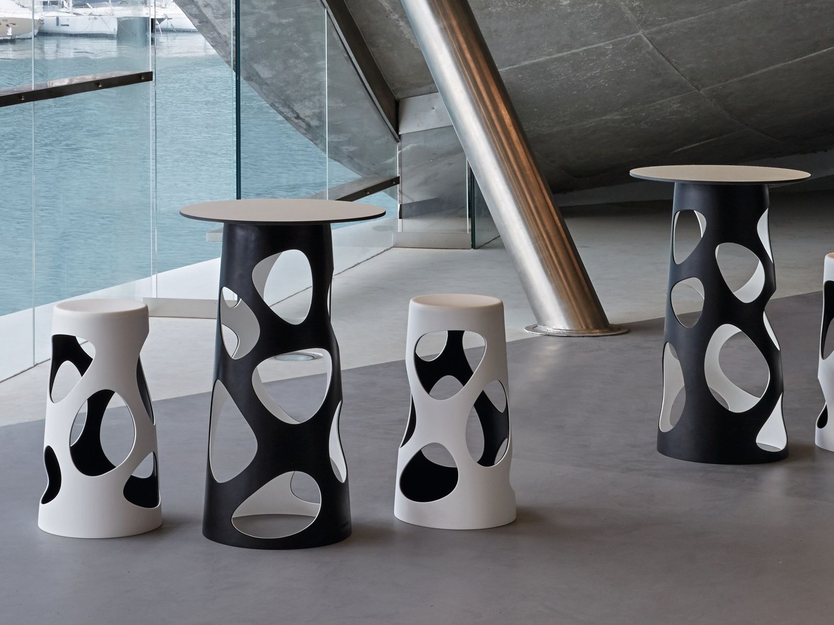 Высокий круглый стол Poleasy® MY YOUR Liberty ARCH-00005460