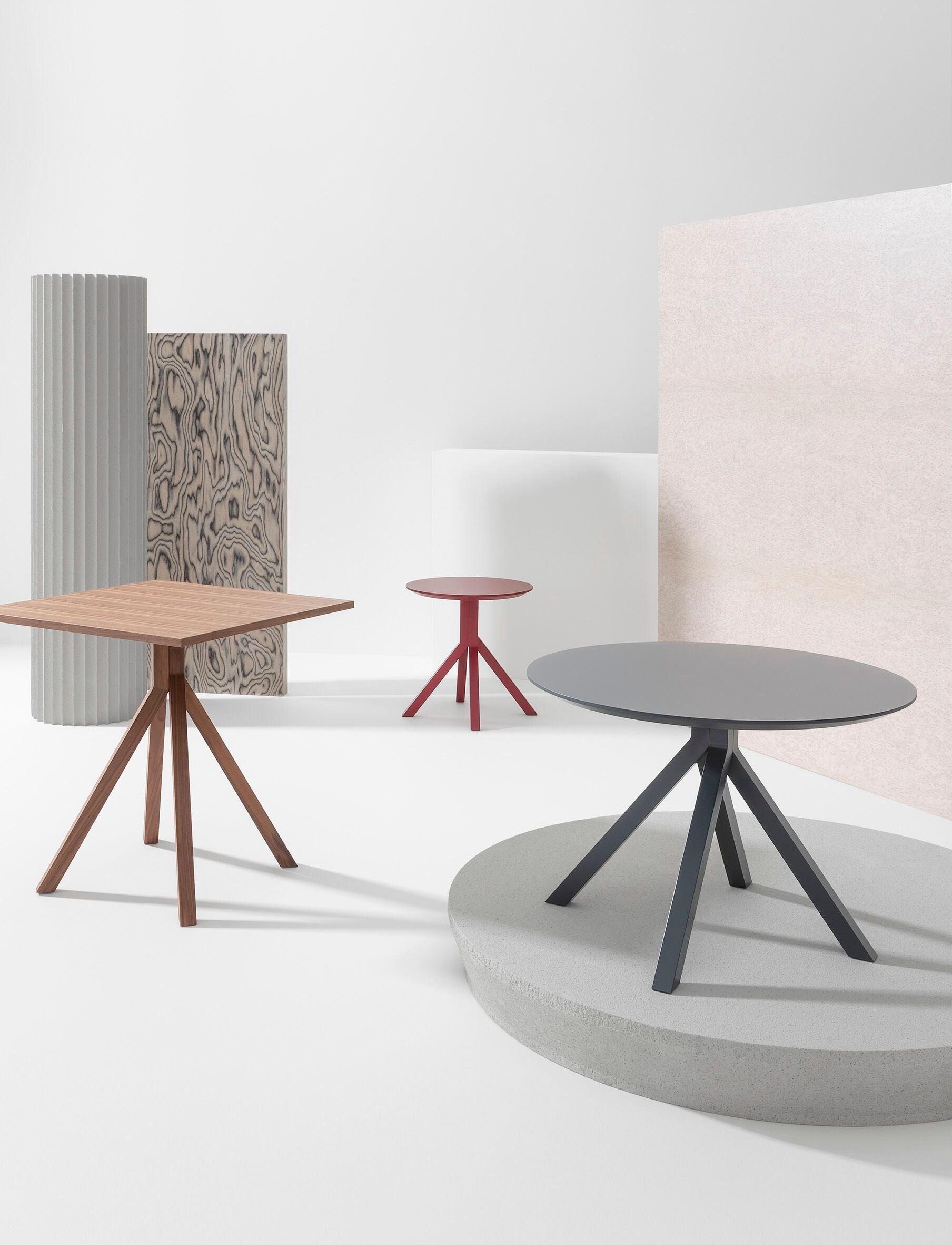 Круглый стол со стальной рамой Billiani Grapevine ARCH-00058181 - Вид №3