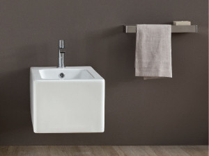 Керамическое подвесное биде