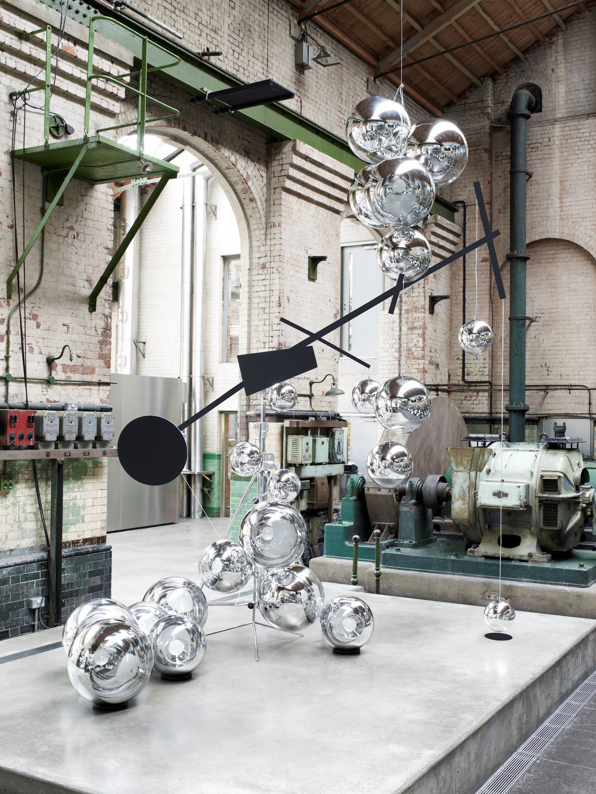 Поликарбонат светодиодный подвесной светильник Tom Dixon Mirror Ball ARCH-00042584 - Вид №6