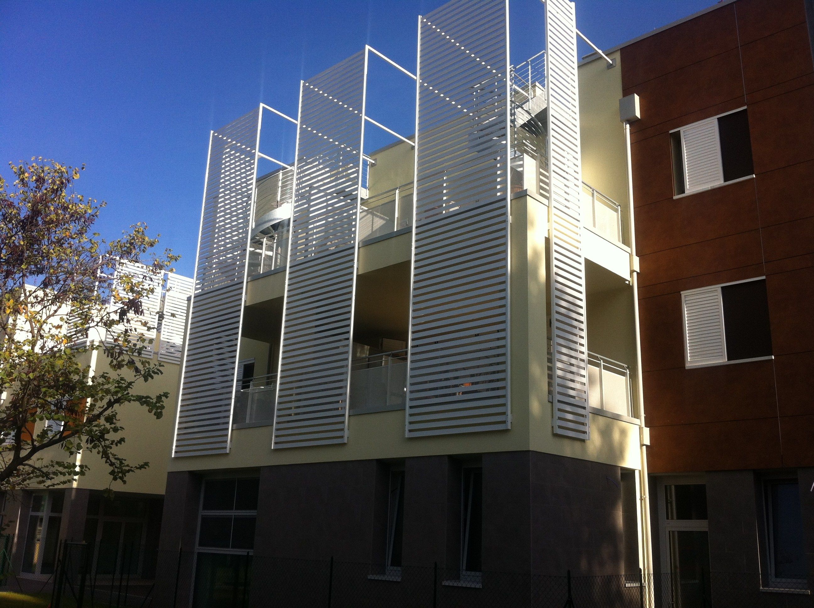 Поворотные алюминиевые жалюзи ALUSCALAE Доломит ARCH-00002331